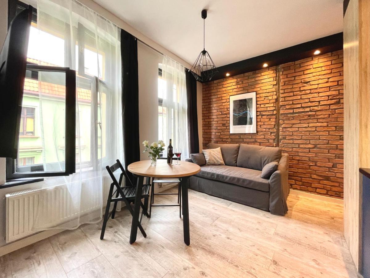 Copernicus Street Apartment - Twin Peaks Stary Toruń Buitenkant foto